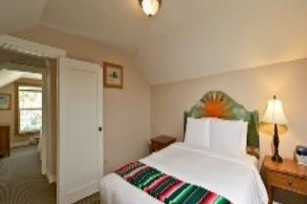 BLUE GULL INN-CANNON BEACH (Cannon Beach)
